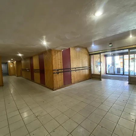 Neves - Location: Pour 4 Personnes Dans Un Quartier Jeune Et Anime Les Neves Mae-9099 *